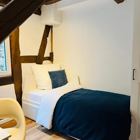 Hofgut 8 *